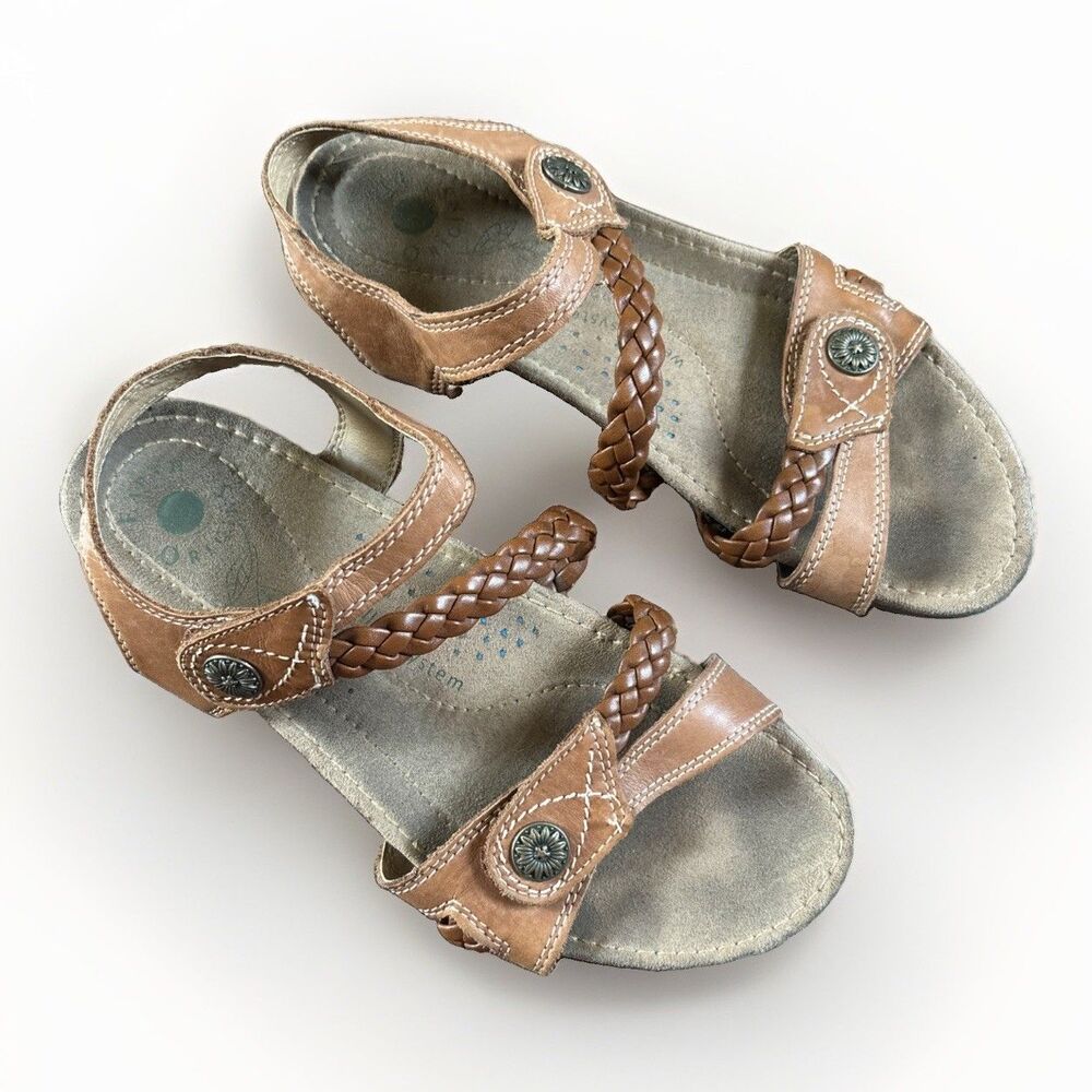 $80 Women’s Earth Origins Brown Strappy Braided Leather Tracy Sandals Size 9